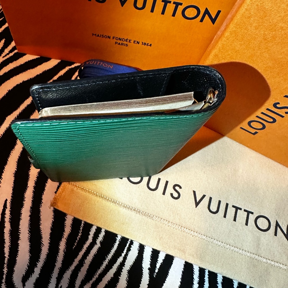 Louis Vuitton ❤️ Green Epi Leather Small Ring Agenda Cover~ Pre ❤️Loved - Picture 9 of 16